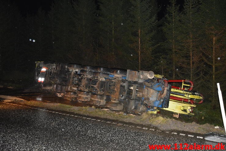 Chauffør ville undvige et rådyr. Hampen, Vejlevej A13. 19/12-2014.