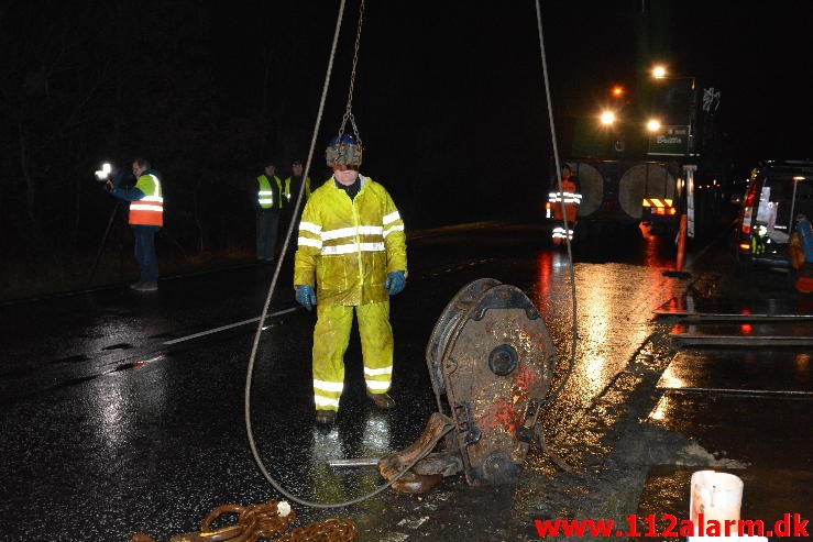 Chauffør ville undvige et rådyr. Hampen, Vejlevej A13. 19/12-2014.