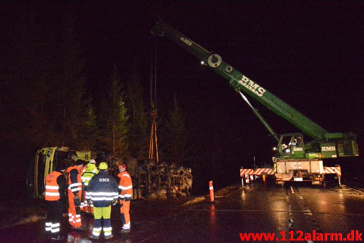 Chauffør ville undvige et rådyr. Hampen, Vejlevej A13. 19/12-2014.