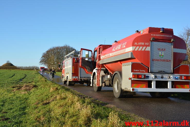 Større forurening Gylleudslip. Hammervej ved Tørring. 06/12-2014. Kl. 09:53.