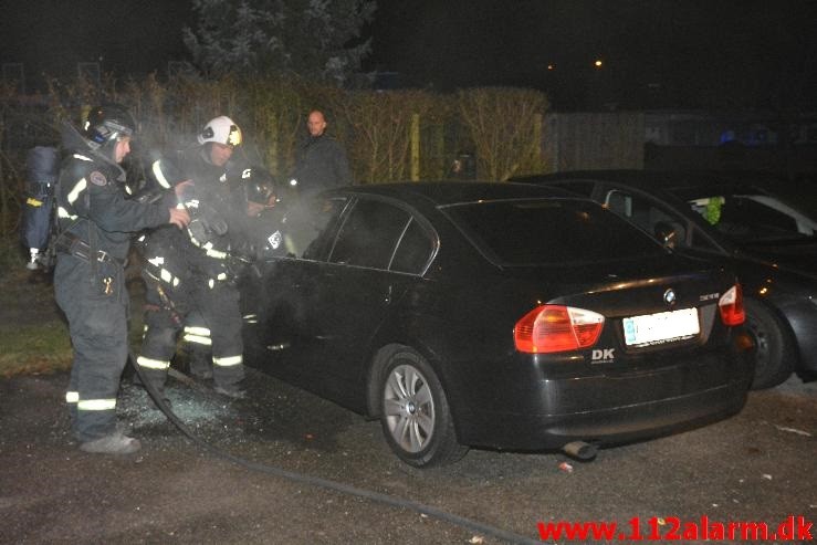 Bilbrand nytårsaften. Hasselvænget i Vejle. 01/01-2015. Kl. 03:03.