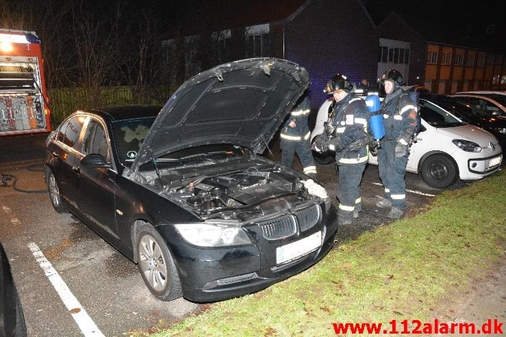 Bilbrand nytårsaften. Hasselvænget i Vejle. 01/01-2015. Kl. 03:03.