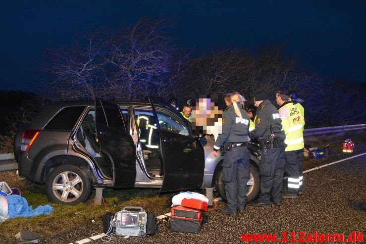 Trafikuheld med fastklemt. Viborg Hovedvej ved Tørring. 09/01-2015. Kl. 16:05. 