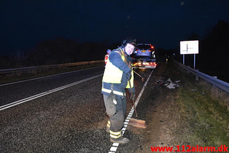 Trafikuheld med fastklemt. Viborg Hovedvej ved Tørring. 09/01-2015. Kl. 16:05. 