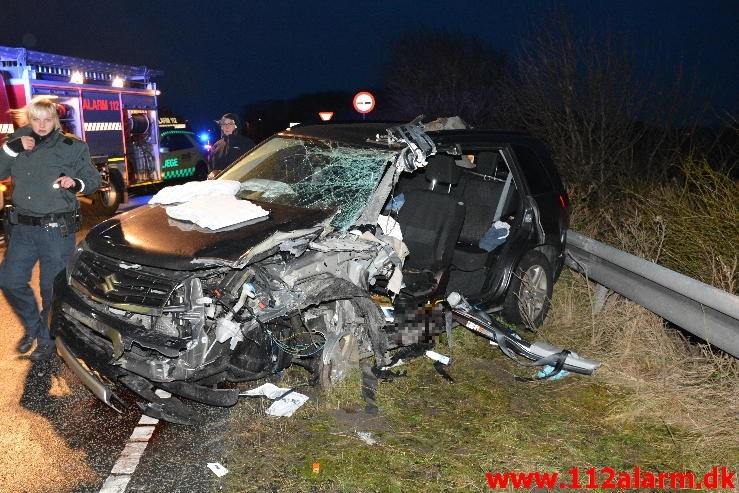 Trafikuheld med fastklemt. Viborg Hovedvej ved Tørring. 09/01-2015. Kl. 16:05. 