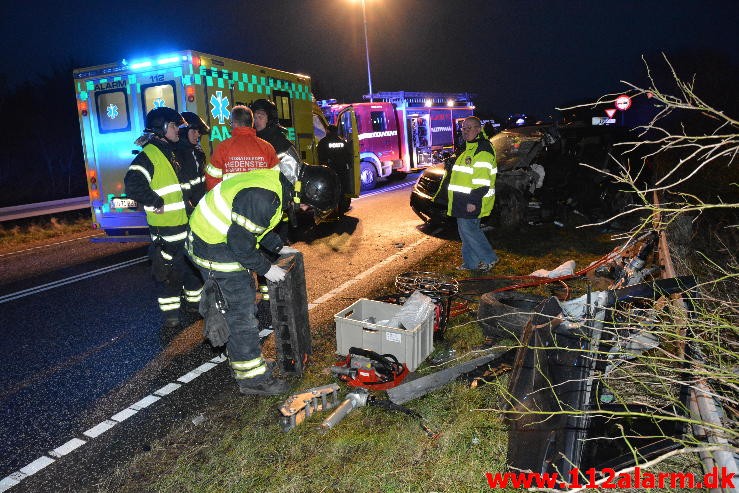 Trafikuheld med fastklemt. Viborg Hovedvej ved Tørring. 09/01-2015. Kl. 16:05. 