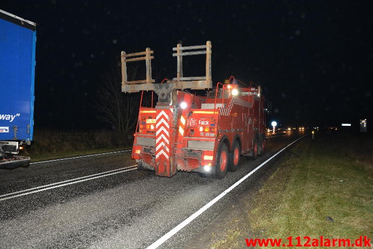 Trafikuheld med fastklemt. Viborg Hovedvej ved Tørring. 09/01-2015. Kl. 16:05. 