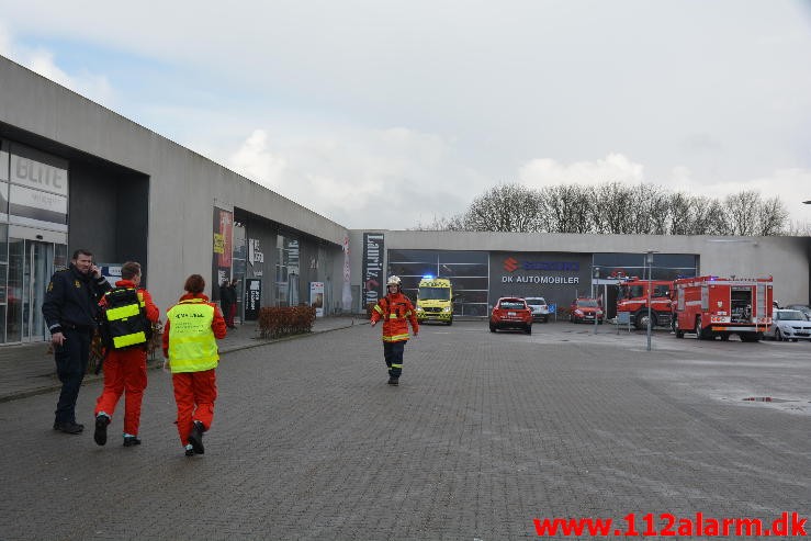 Brand i industribygning. Dandyvej i Vejle. 11/01-2015. Kl. 13:35.