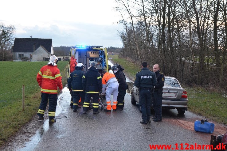 FUH med Fastklemte. Grønlandsvej ved Køreteknisk Anlæg. 14/01-2015. Kl. 15:32.