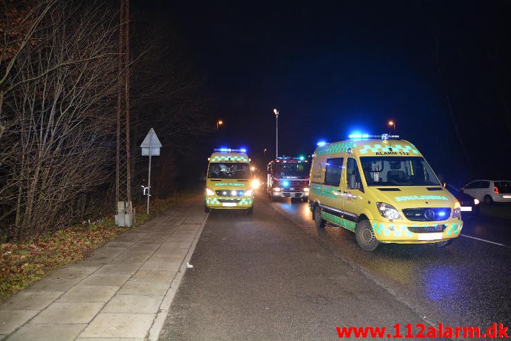 Havnede Ca. 10 meter nede af skrænten. Horsensvej i Vejle.  14/01-2015. Kl. 17:01.