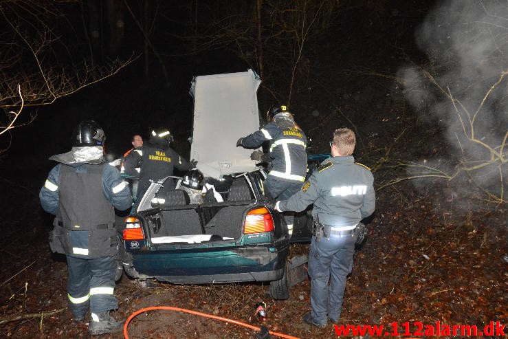 Havnede Ca. 10 meter nede af skrænten. Horsensvej i Vejle.  14/01-2015. Kl. 17:01.