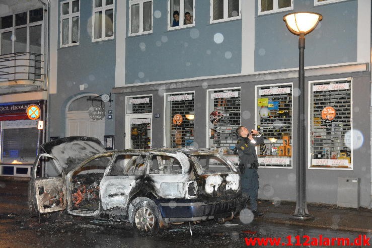 Bilbrand. Kirkegade i Vejle. 17/01-2015. Kl. 01:06.