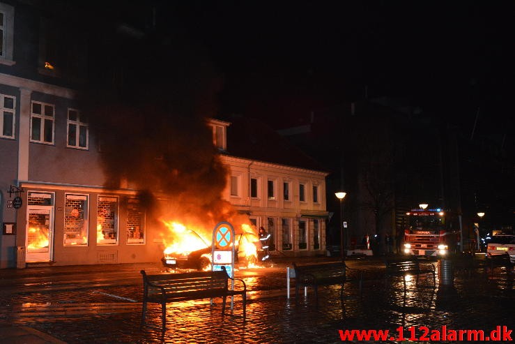 Bilbrand. Kirkegade i Vejle. 17/01-2015. Kl. 01:06.