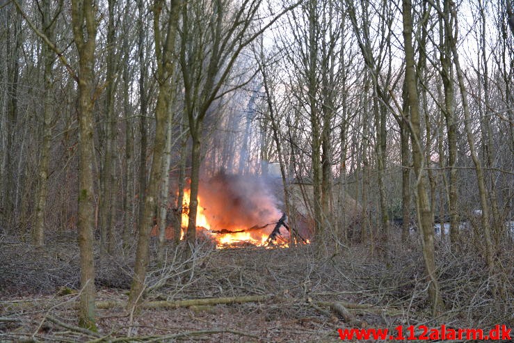 Brand i Campingvogn. Grønnedalen 82 i Vejle. 10/02-2015. Kl. 17:05.