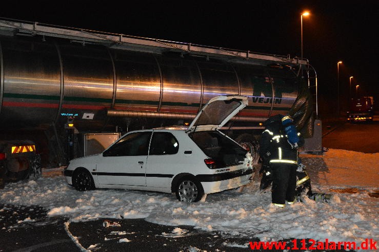 ! ØVELSE ! FUH med fastklemt. Teknikkervej 4 I Hedensted. 19/02-2015. KL. 18:27.