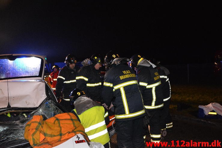 ! ØVELSE ! FUH med fastklemt. Teknikkervej 4 I Hedensted. 19/02-2015. KL. 18:27.