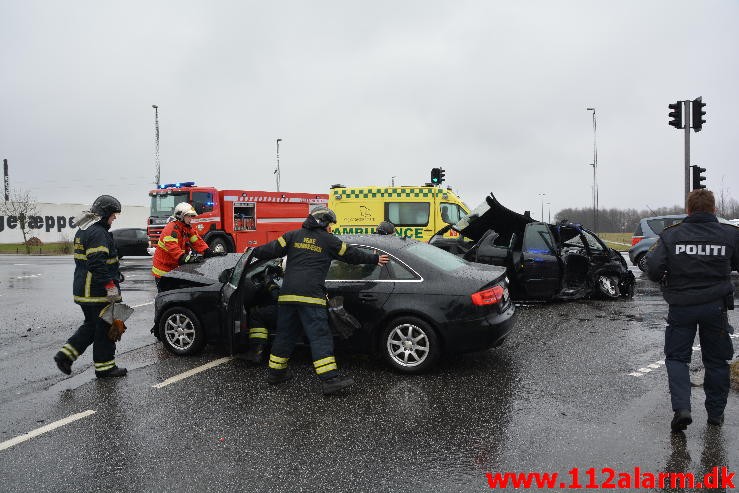 FUH med fastklemt. Horsensvej ved Bredballe. 21/02-2015. Kl. 12:48.