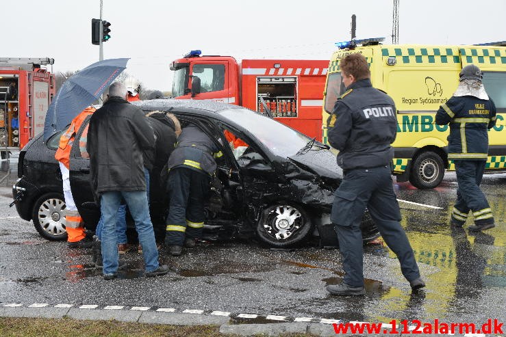 FUH med fastklemt. Horsensvej ved Bredballe. 21/02-2015. Kl. 12:48.