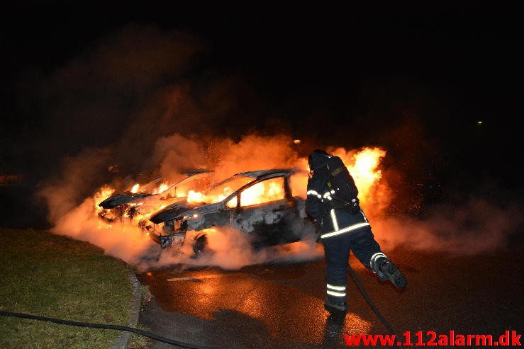 Bilbrand. Løget Center 69 i Vejle. 22/02-2015. Kl. 23:41.