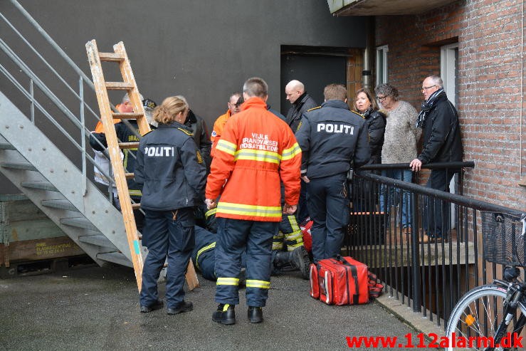 En dame faldt ned i en brønd. Dæmningen i Vejle. 22/02-2015. Kl. 13:09.