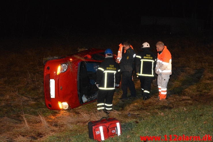 Trafikuheld med fastklemt. Jellingvej nede ved Lerbæk Mølle. 23/02-2015. KL. 00:34.