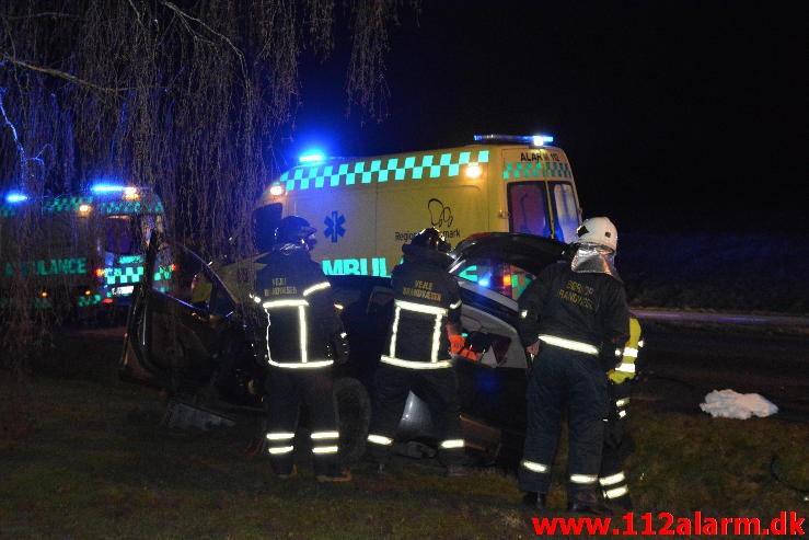 FUH med fastklemt. Andkær på Andkærvej. 10/03-2015. Kl. 21:08.