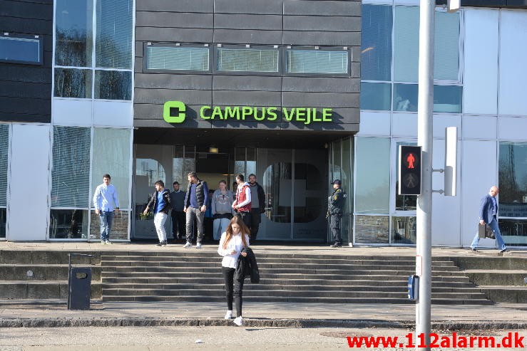 Israelske Ambassadør. Campus Vejle på Boulevarden. 12/03-2015. Kl. 12:00.