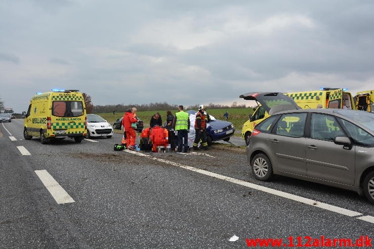 Alvorligt trafikuheld. Jennumvej og Bredstenvej ved Skibet. 27/03-2015. Kl. 14:43.