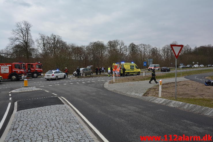 Alvorligt trafikuheld. Jennumvej og Bredstenvej ved Skibet. 27/03-2015. Kl. 14:43.