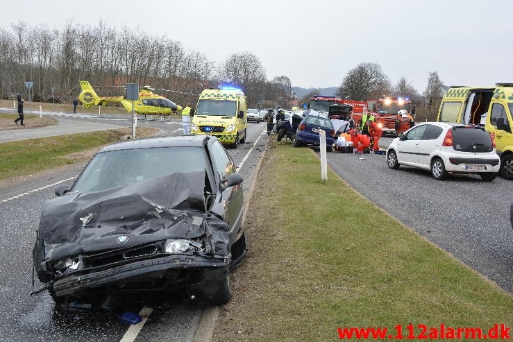 Alvorligt trafikuheld. Jennumvej og Bredstenvej ved Skibet. 27/03-2015. Kl. 14:43.