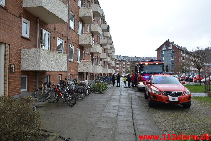 Mindre bygningsbrand. Østerled i Vejle. 29/03-2015. KL. 17:01.