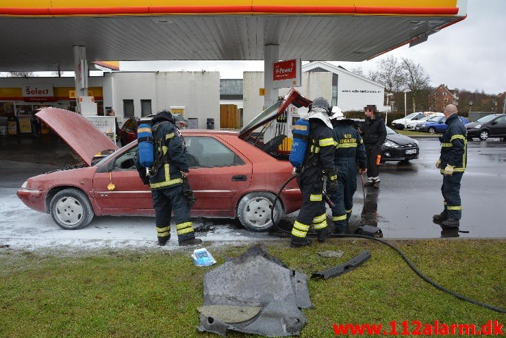 Bilbrand. Shell Horsensvej i Vejle. 2/03-2015. Kl. 15:24.