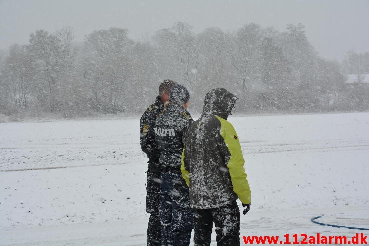 Færdselsuheld med Fastklemt. Klattrupvej i Velling. 31/03-2015. Kl. 07:49.