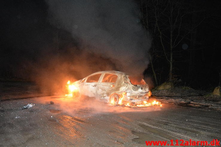 Bilbrand. Munkebjergvej ved Munkebjerg. 3/03-2015. Kl. 23:41.