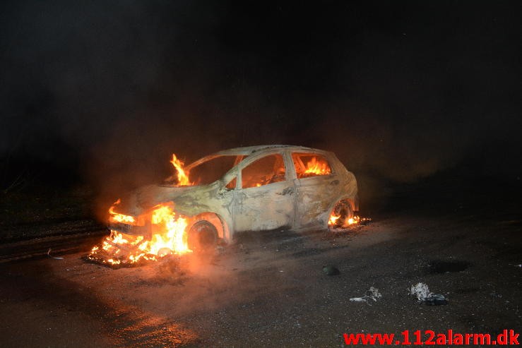 Bilbrand. Munkebjergvej ved Munkebjerg. 3/03-2015. Kl. 23:41.