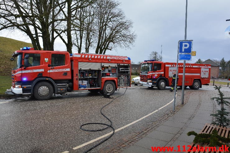 Bilbrand. Gormsgade i Jelling. 3/03-2015. Kl. 11:03.