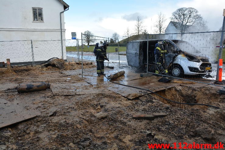 Bilbrand. Gormsgade i Jelling. 3/03-2015. Kl. 11:03.