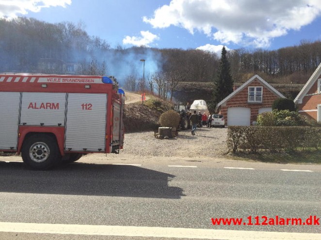 Mindre bygningsbrand. Ibæk Strandvej. 05/04-2015. Kl. 12:13.