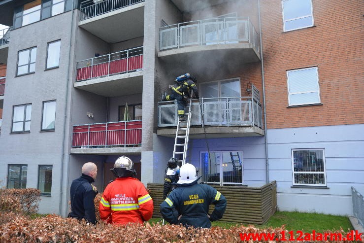 Brand Etageejendom. Grønnegade i Vejle. 10/04-2015. KL. 06:42.