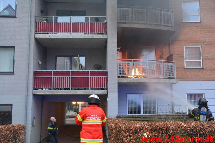 Brand Etageejendom. Grønnegade i Vejle. 10/04-2015. KL. 06:42.