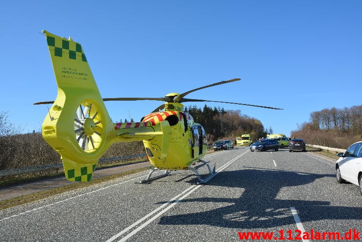 Alvorligt trafikulykke. Vingstedvej ved Vingsted. 09/04-2015. KL. 16:23.