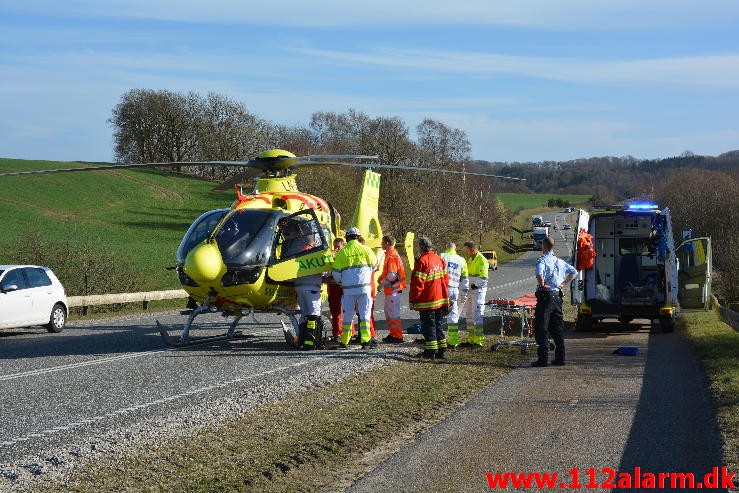 Alvorligt trafikulykke. Vingstedvej ved Vingsted. 09/04-2015. KL. 16:23.