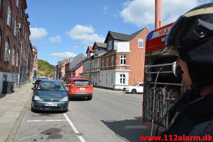 Brand i etageejendom. Langelinie 15 i Vejle. 02/05-2015. Kl. 14:34.