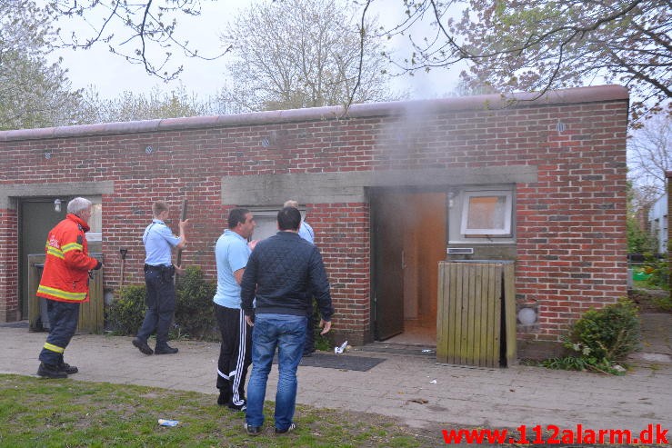 Brand i Villa. Søndervang 2 i Jelling. 10/05-2015. Kl. 20:37.