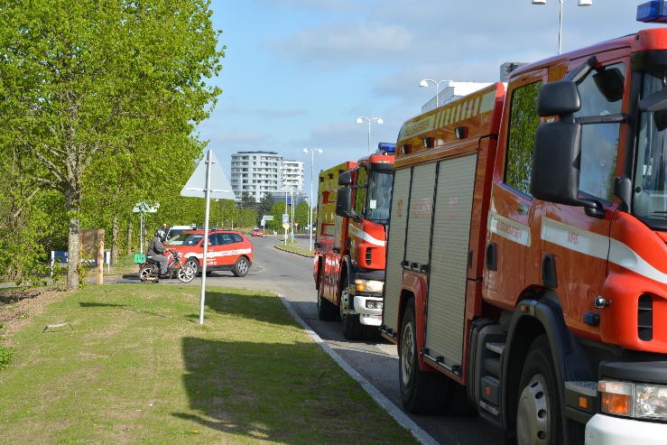 FUH med fastklemt. Vester Engvej i Vejle. 14/05-2015. KL. 17:41.