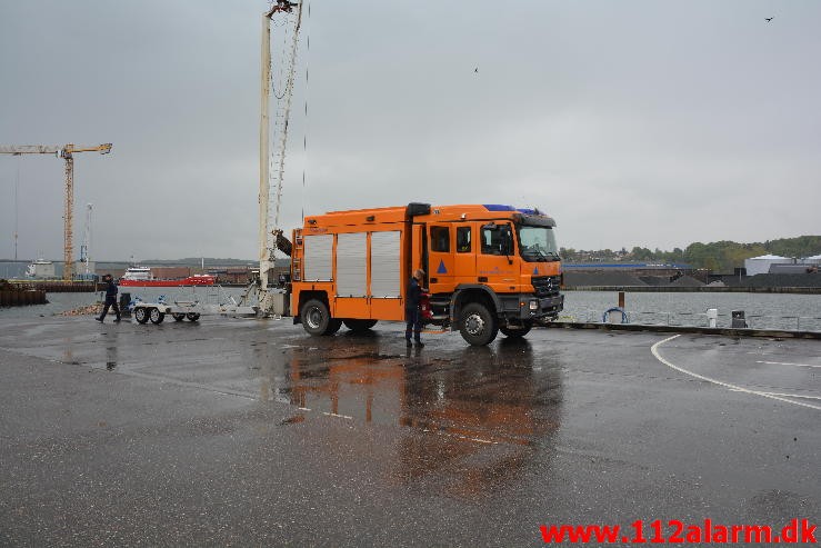 Leder efter en 40-årig mand. Havnen i Vejle. 18/05-2015. KL. 12:00.