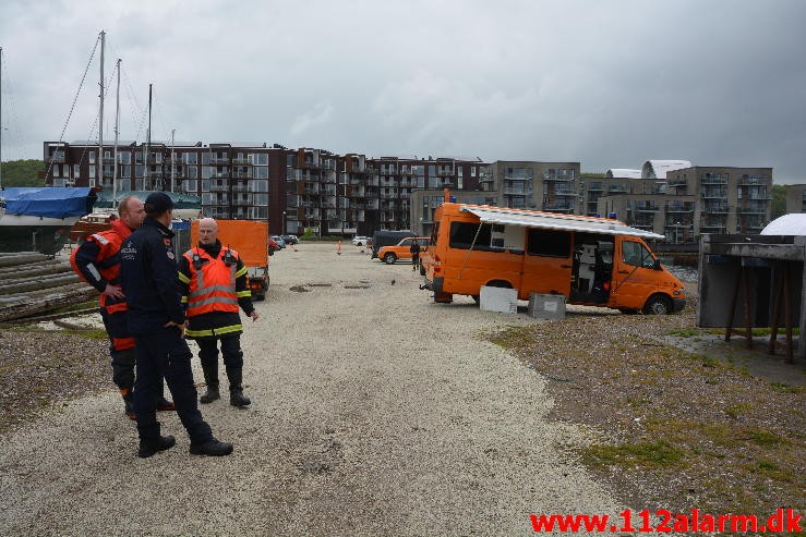 Leder efter en 40-årig mand. Havnen i Vejle. 18/05-2015. KL. 12:00.