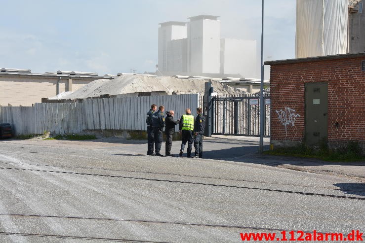 Brand i Industri. Strandgade 35 i Vejle.  19/05-2015. KL. 15:37.