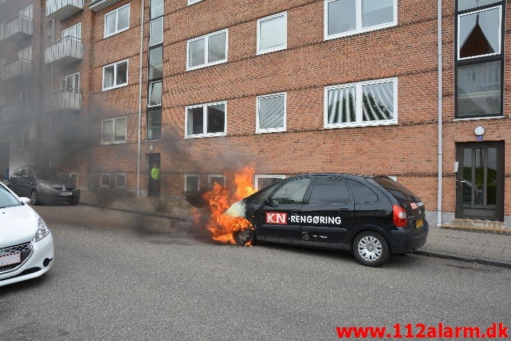 Bilbrand. Haraldsgade i Vejle. 29/05-2015. Kl. 11:40.