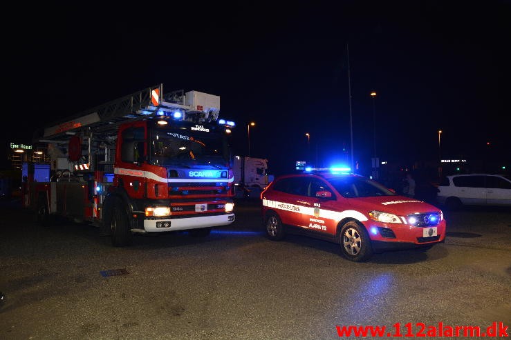 Brand i butik. Horsensvej i Vejle. 05/06-2015. Kl. 23:33.